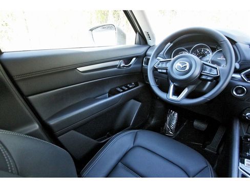 New 2025 MAZDA CX-5 AWD 2.5 S w/ Preferred Package image 8