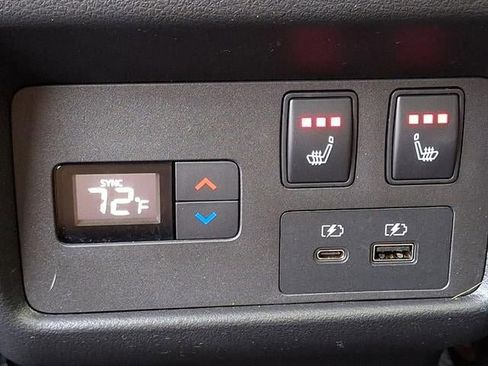 Used 2023 Nissan Rogue Platinum w/ Platinum Premium Package image 11