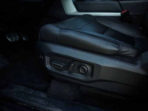 New 2024 Toyota Tundra Limited AWD/4WD image 18