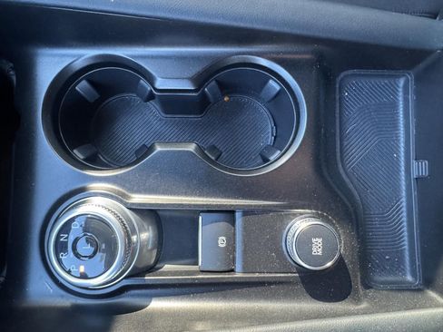 Used 2025 Ford Explorer ST-Line w/ ST-Line Street Pack image 23