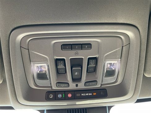 Used 2024 GMC Sierra 1500 Denali w/ Denali Reserve Package image 32