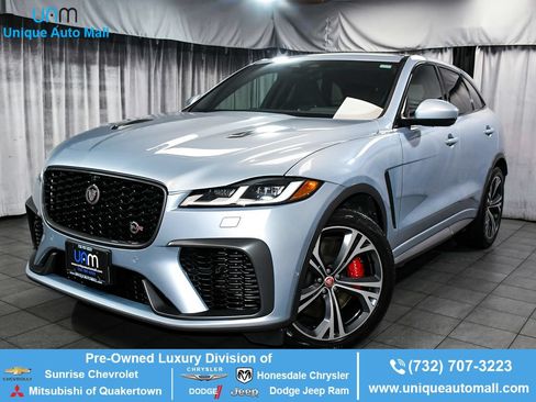 Used 2022 Jaguar F-PACE SVR AWD/4WD image 1