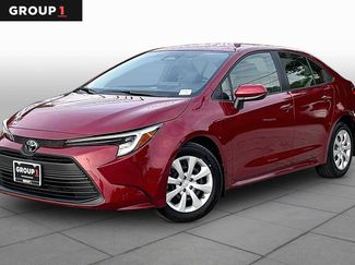 Used 2026 Toyota Corolla LE FWD video 1