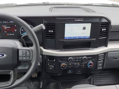 New 2025 Ford F550 4x4 Crew Cab image 20