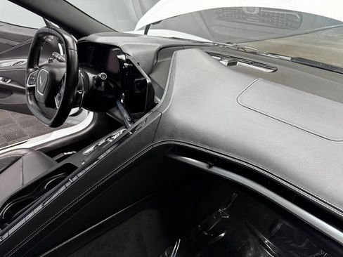 Used 2020 Chevrolet Corvette Stingray Coupe w/ 1LT image 35