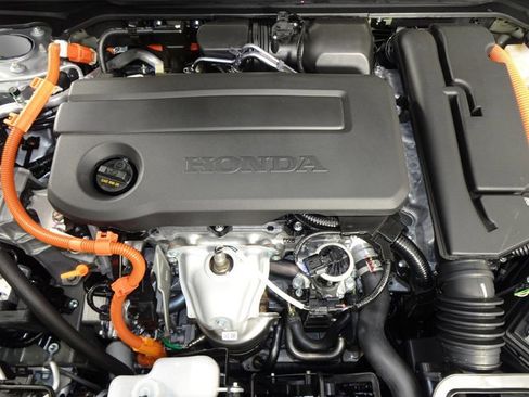 Certified 2025 Honda Civic Sport Touring image 26