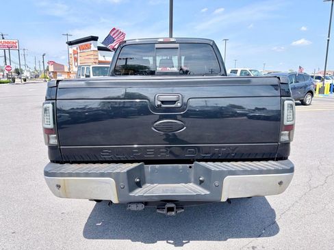 Used 2012 Ford F250 Lariat w/ Lariat Interior Pkg image 5