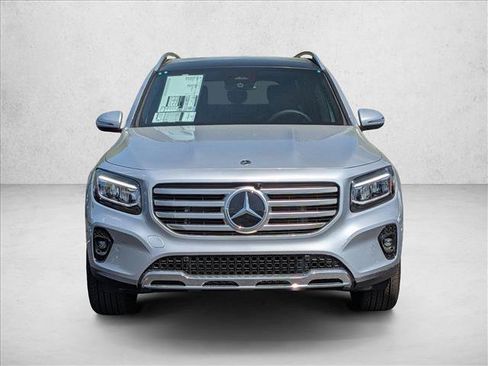 New 2026 Mercedes-Benz GLB 250 4MATIC image 5