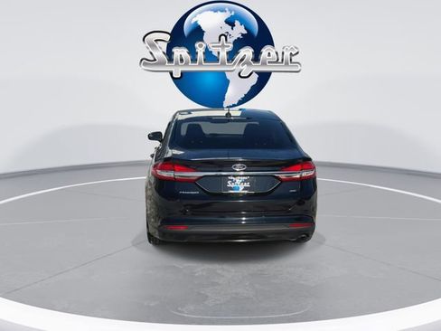 Used 2017 Ford Fusion SE image 8