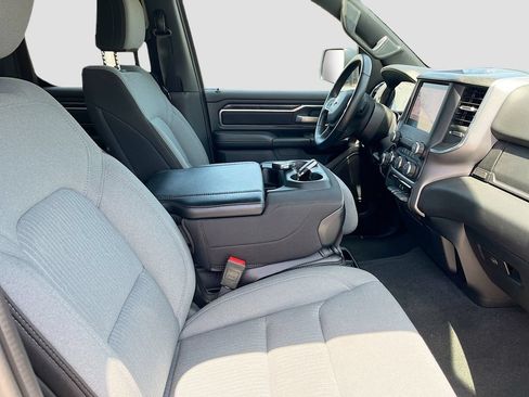 Used 2024 RAM 1500 Big Horn AWD/4WD image 25