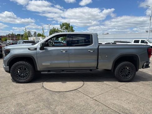 Used 2026 GMC Sierra 1500 Elevation w/ Elevation Premium Package AWD/4WD image 5