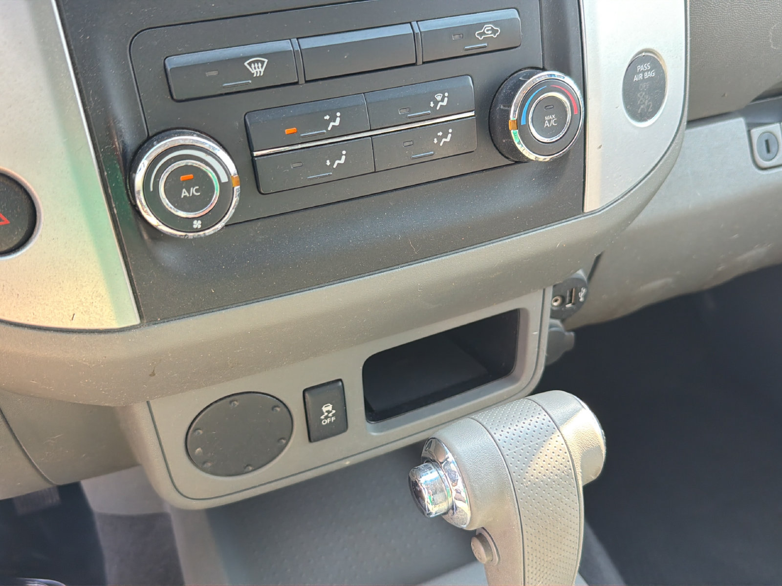 Used 2019 Nissan Frontier SV RWD image 27