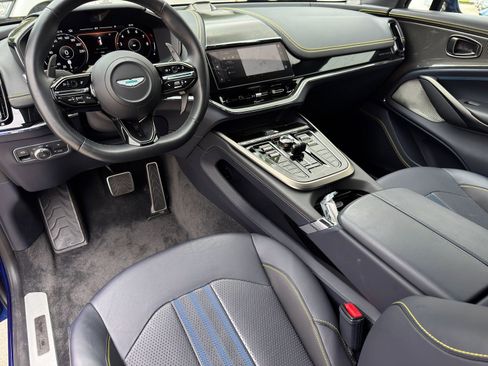 Used 2025 Aston Martin DBX 707 image 3