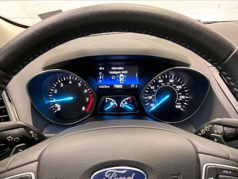 Used 2017 Ford Escape Titanium image 21