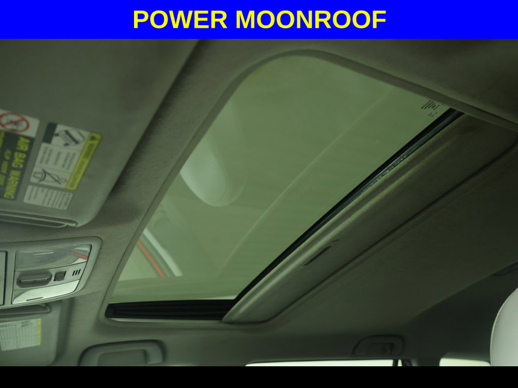 Used 2012 Toyota RAV4 Limited w/ Navigation Value Pkg AWD/4WD image 2