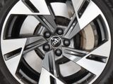 Used 2022 Audi e-tron Premium Plus w/ Premium Plus Package image 5