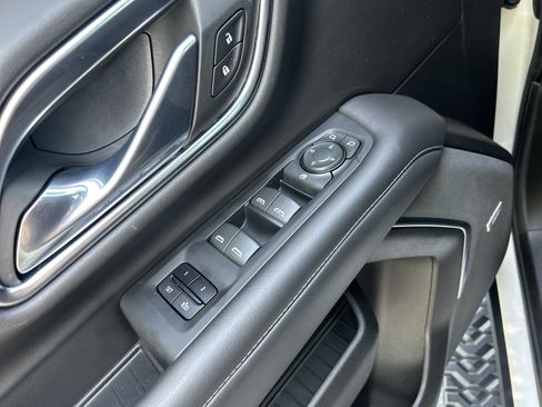Used 2021 Chevrolet Tahoe Z71 AWD/4WD image 23