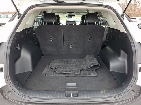 Certified 2024 Kia Sportage EX image 31