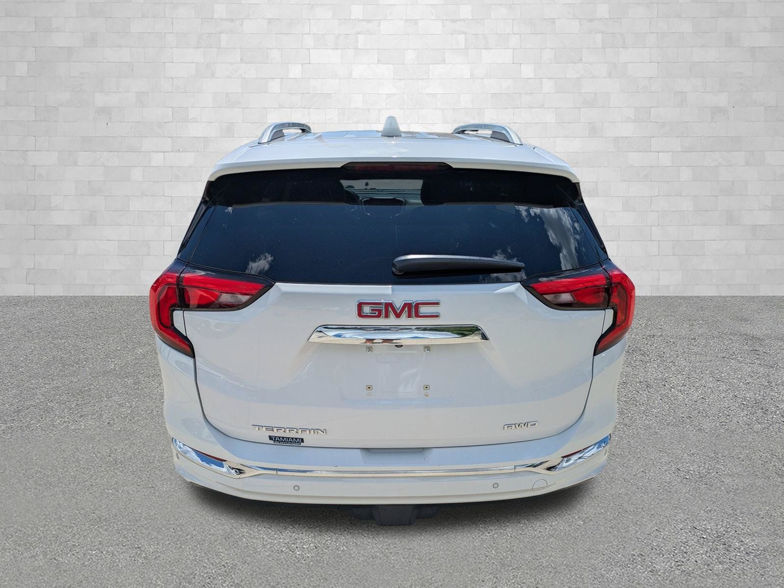 Used 2018 GMC Terrain Denali AWD/4WD image 3