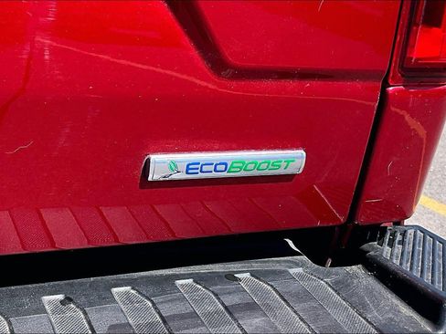 Used 2018 Ford F150 Lariat w/ Equipment Group 502A Luxury image 32