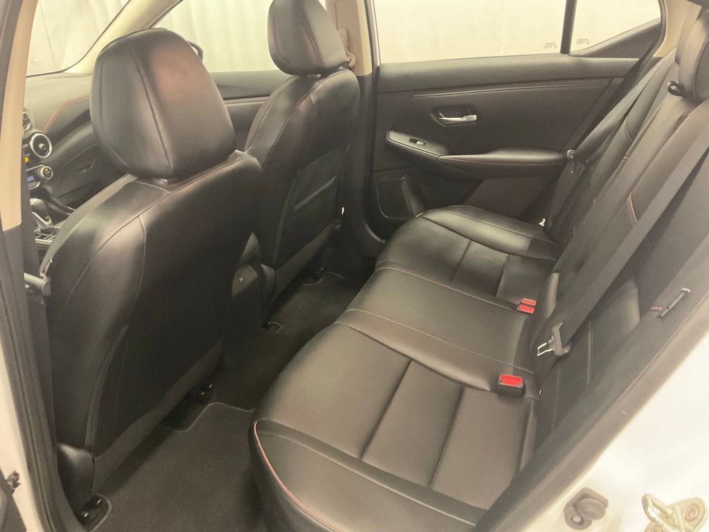 Used 2020 Nissan Sentra SR w/ Premium Package FWD image 33