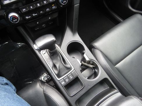 Used 2021 Kia Sportage EX AWD/4WD image 24