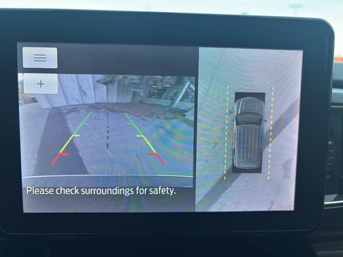 Used 2021 Ford Explorer Limited w/ Class III Trailer Tow Package image 27