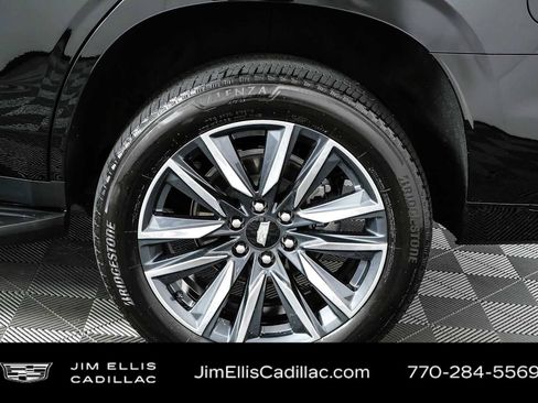 Certified 2024 Cadillac Escalade Sport AWD/4WD image 40