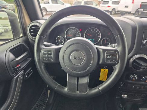 Used 2016 Jeep Wrangler Unlimited Sport w/ Quick Order Package 24S AWD/4WD image 14