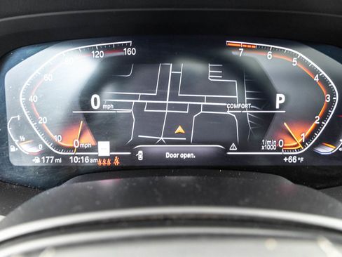 Used 2020 BMW X6 xDrive40i w/ Convenience Package image 21