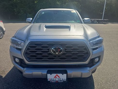 Used 2023 Toyota Tacoma TRD Sport w/ Advanced Technology Package image 2