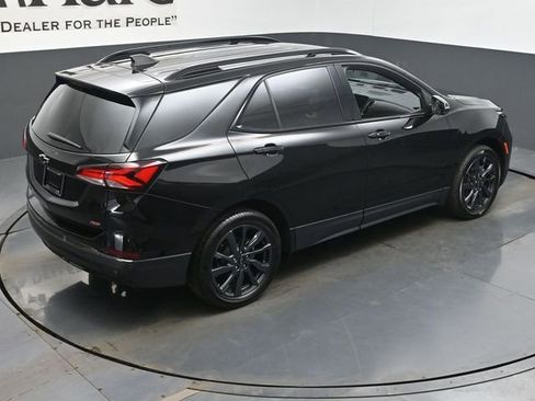 Used 2023 Chevrolet Equinox RS w/ RS Leather Package image 39