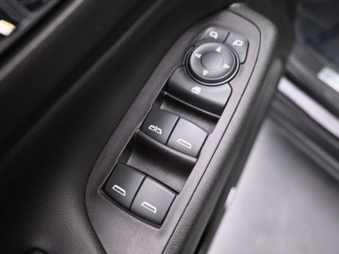 Used 2020 Chevrolet Equinox Premier AWD/4WD image 15