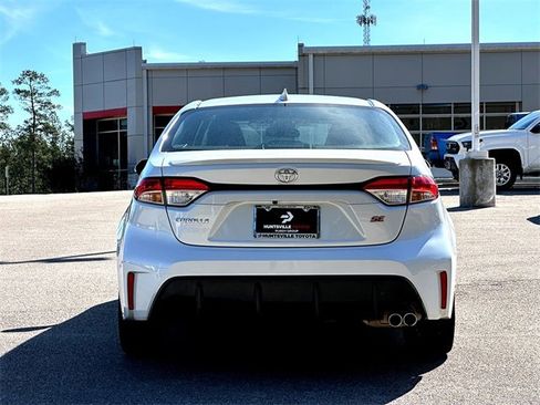Used 2024 Toyota Corolla SE image 7