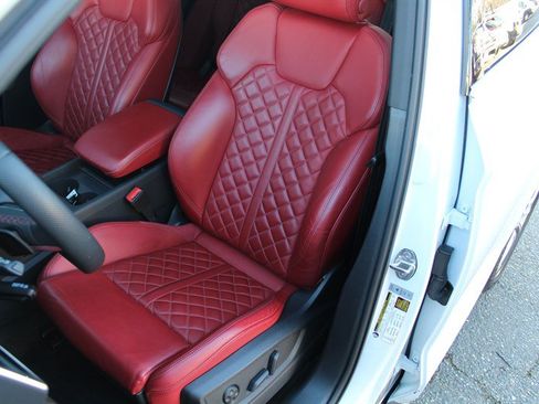 Used 2024 Audi SQ5 Premium Plus w/ Premium Plus Package AWD/4WD image 22