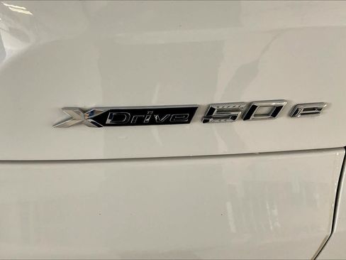 Used 2025 BMW X5 xDrive50e AWD/4WD image 10