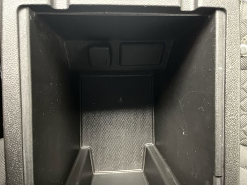 Used 2019 Chevrolet Blazer LT image 25