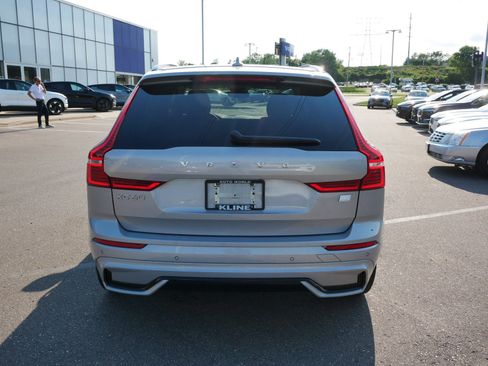 Used 2024 Volvo XC60 T8 Plus w/ Climate Package AWD/4WD image 6