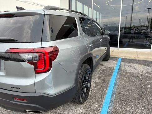 Used 2023 GMC Acadia SLT w/ Elevation Edition AWD/4WD image 6