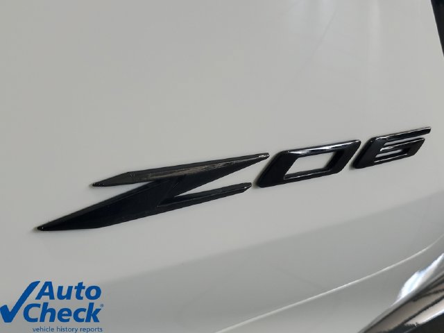 Used 2026 Chevrolet Corvette Z06 w/ Stealth Interior Trim Package RWD image 9