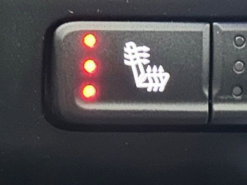 Used 2021 GMC Sierra 1500 Denali w/ Driver Alert Package II image 7