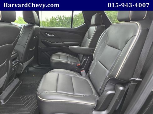 Used 2023 Chevrolet Traverse Premier AWD/4WD image 29