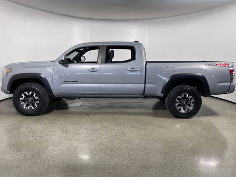 Certified 2020 Toyota Tacoma TRD Off-Road w/ Technology Package image 6