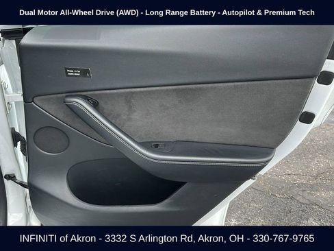 Used 2022 Tesla Model Y Long Range image 26