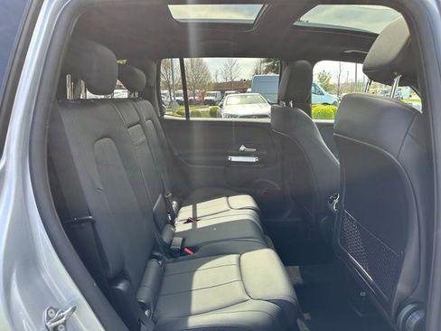 Certified 2022 Mercedes-Benz GLB 250 4MATIC image 23