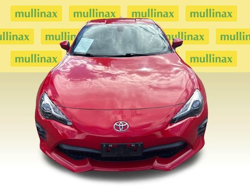 Used 2019 Toyota 86 RWD image 16