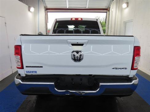 Used 2022 RAM 2500 Big Horn AWD/4WD image 11