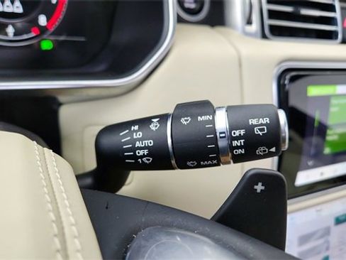 Used 2022 Land Rover Range Rover Westminster Edition image 41