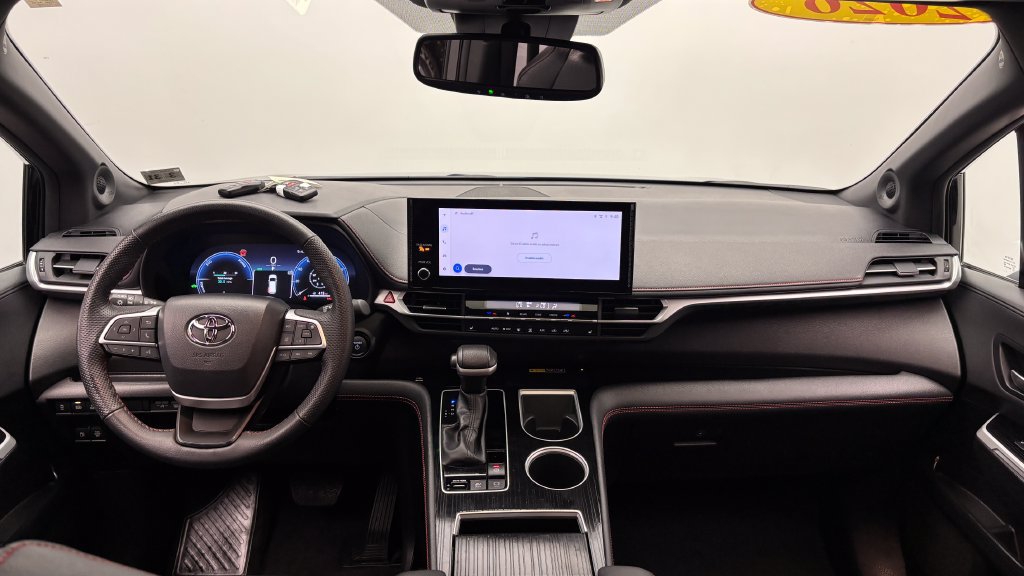 Certified 2026 Toyota Sienna XSE AWD/4WD image 36