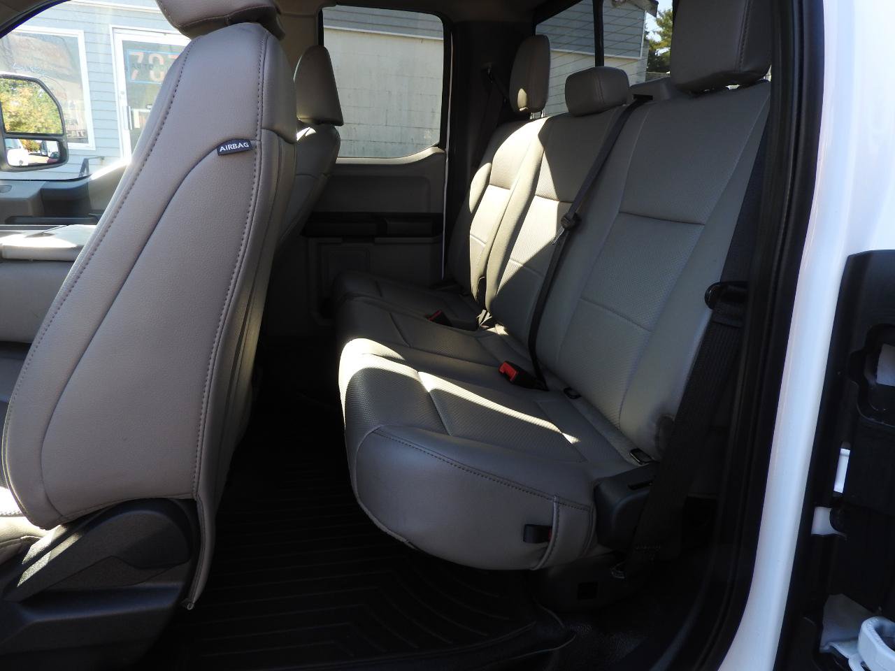 Used 2022 Ford F350 XL w/ STX Appearance Package AWD/4WD image 9